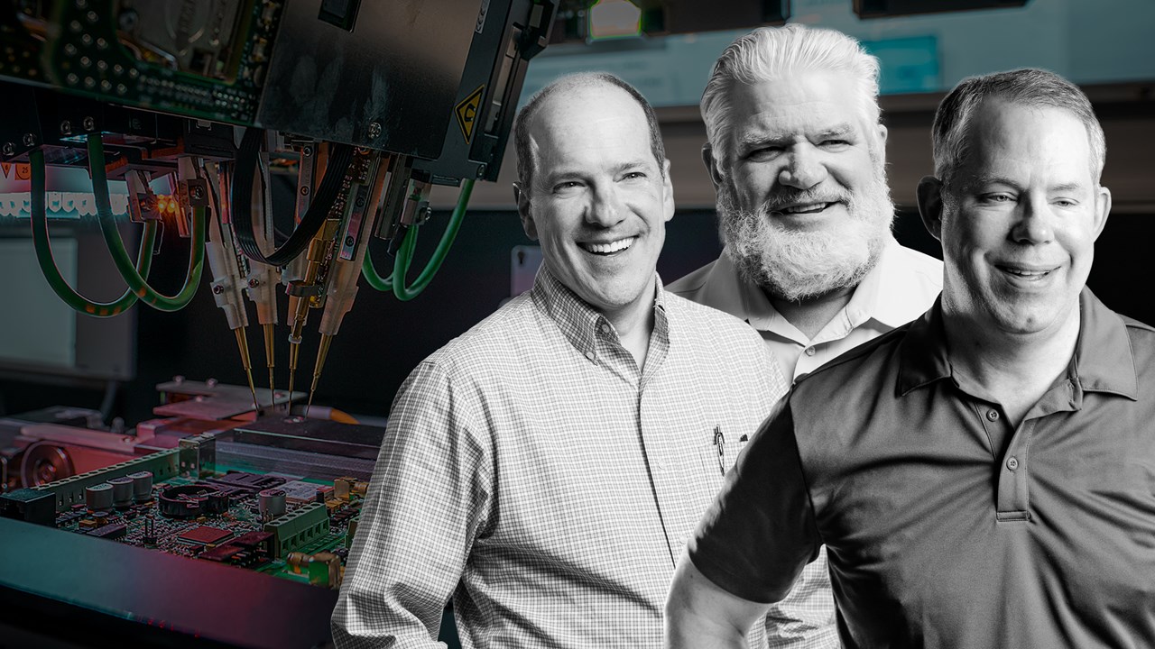 Hero Image，展示了Steve Buckley, Rob Morris和Jim Jenson，正在进行关于光学传感解决方案的工业客户访谈亚博提现能秒速到账