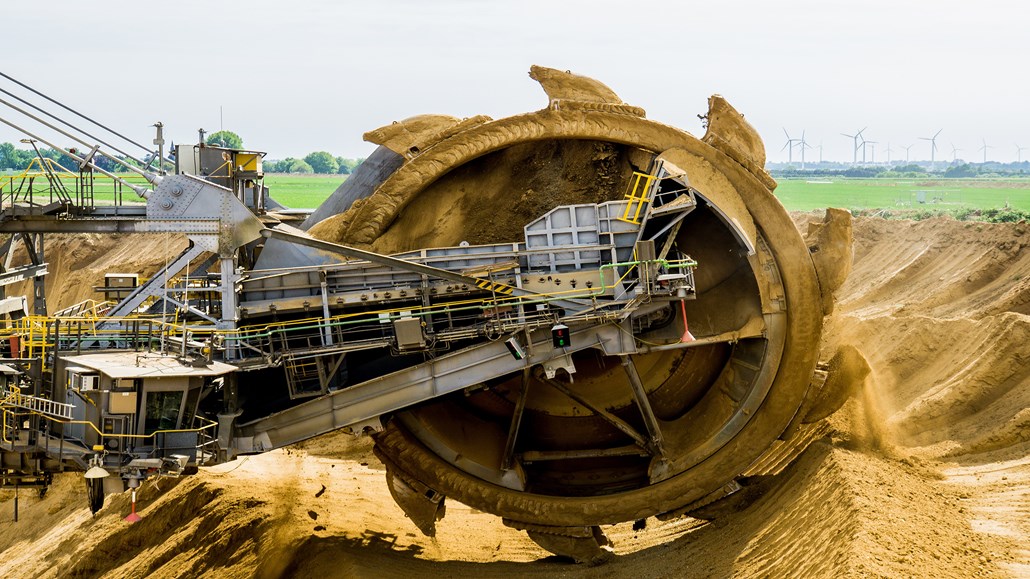 mining wheel for non-renewable energy solutions